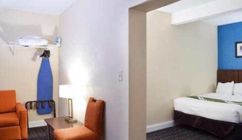 Suite, Multiple Beds, Non Smoking