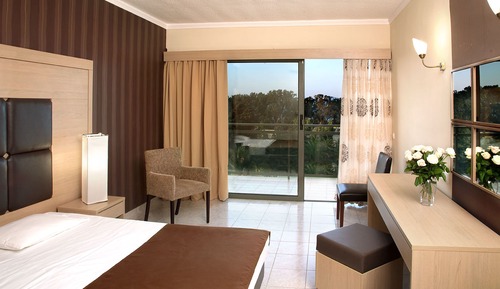 Basic Double Room (Land View)