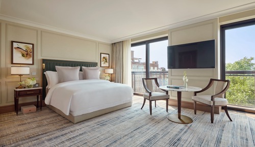 Junior Suite, City View