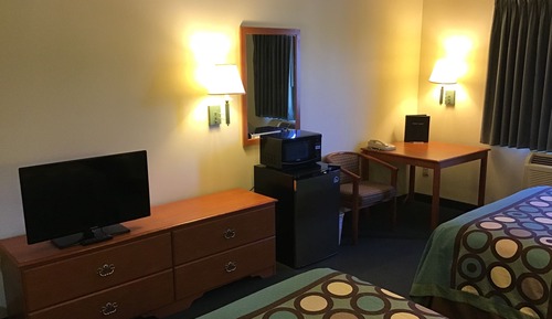 Room, 2 Queen Beds, Non Smoking
