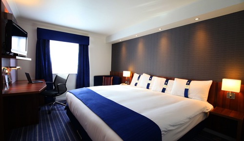 Standard Room (Free Hot Breakfast)