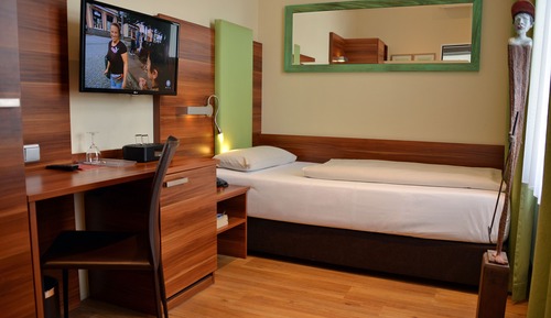Standard Single Room