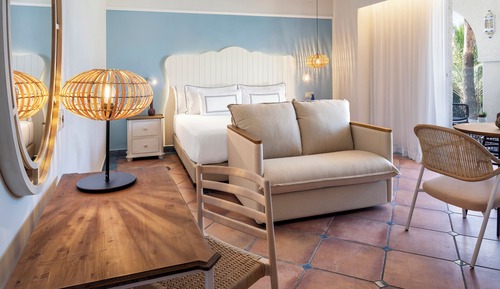 The Level, Double Room