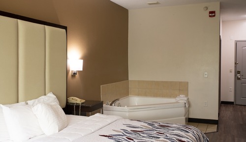 Superior Room, 1 King Bed, Non Smoking, Hot Tub