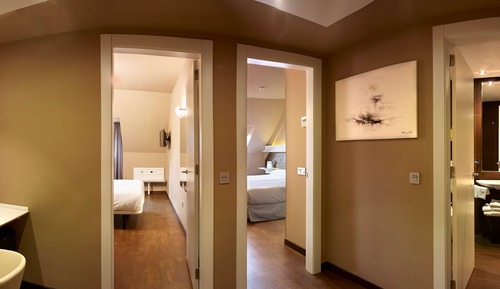 Family Room, 2 Bedrooms (4 People)