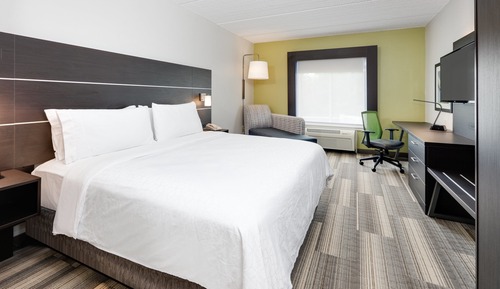 Standard Room, 1 King Bed