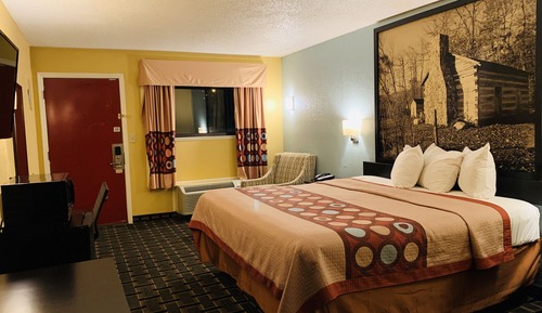 Room, Accessible, Refrigerator