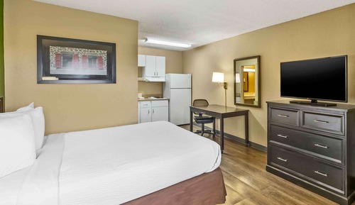 Studio, 1 Queen Bed, Non Smoking