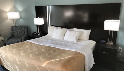 Standard Room, 1 King Bed, Non Smoking