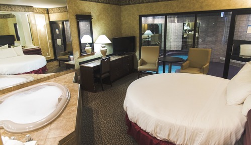 Diana's Oasis Suite