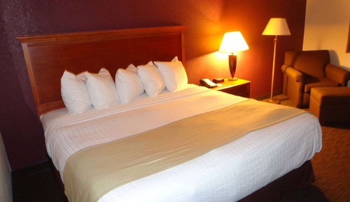Suite, 1 Bedroom, Non Smoking (1 King Bed)