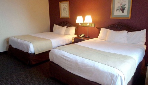 Suite, Multiple Beds, Non Smoking (Two-Bedroom)