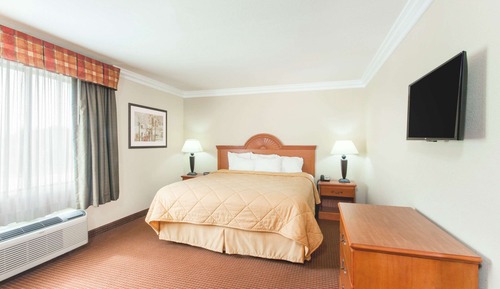 Suite, Multiple Beds, Non Smoking