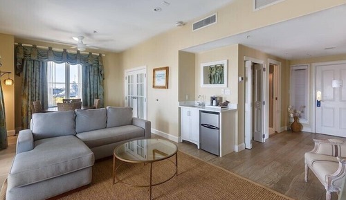 Admiral Suite, Partial Ocean View
