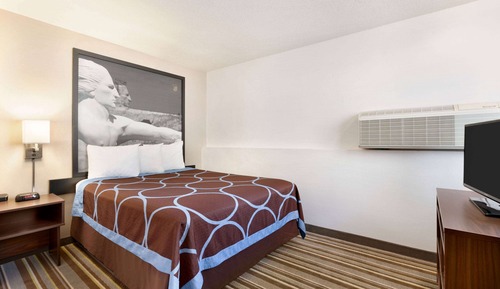 Suite, Multiple Beds, Non Smoking (One-Bedroom)