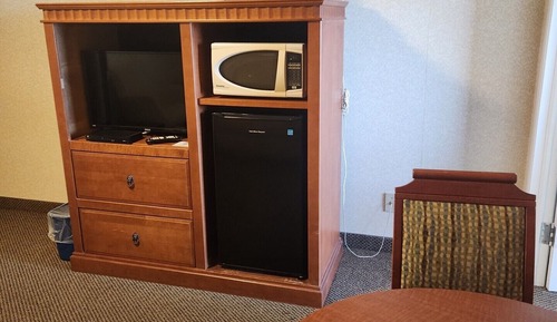 Suite, 1 King Bed, Non Smoking