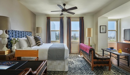 Room, 1 Queen Bed (Graduate, High Floor)