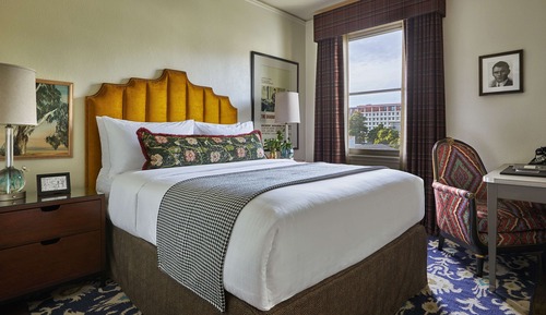 Room, 1 Queen Bed (Graduate)
