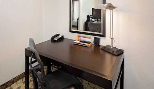 Room, 2 Double Beds, Mountain View