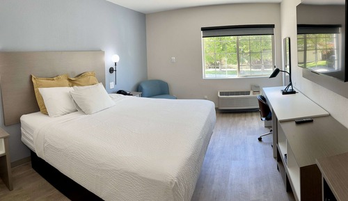 Standard Room, 1 King Bed