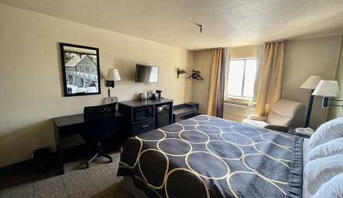 Standard Room, 1 King Bed