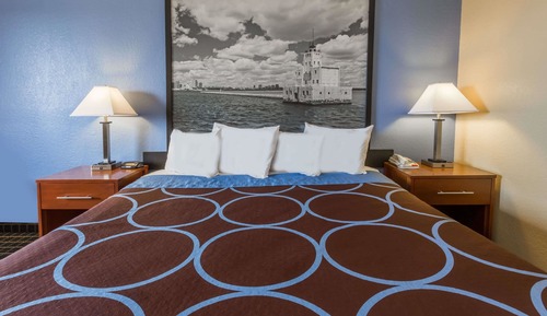 Room, 1 Queen Bed, Accessible, Non Smoking (Mobility)