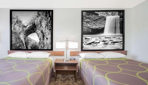 Double Room, 2 Double Beds