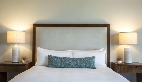 Premium Suite, 1 King Bed, Oceanfront