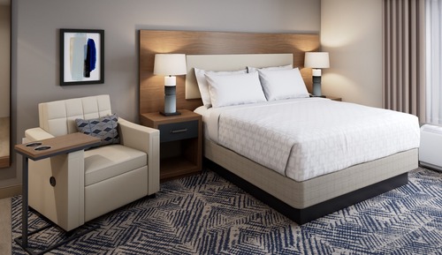 Studio Suite, 1 Queen Bed, Roll-in Shower (Mobility)