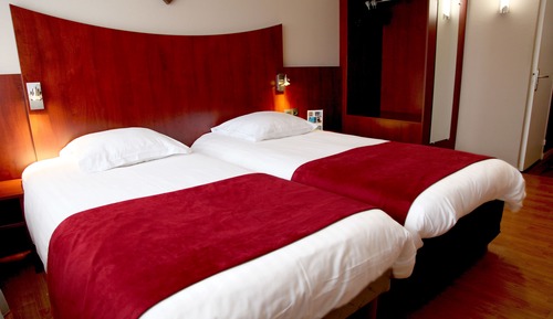 Comfort Twin Room (free access to sauna & steam bath)