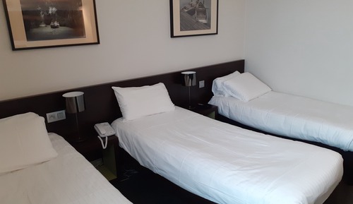 Standard Room, 3 Twin Beds