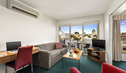One Bedroom Apartment