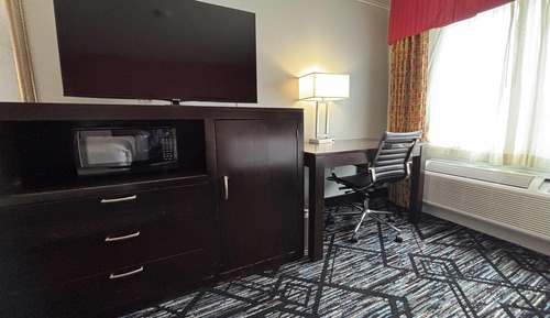 Studio Suite, 1 King Bed, Non Smoking