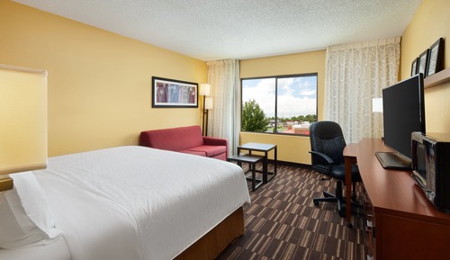 Standard Room, 1 King Bed