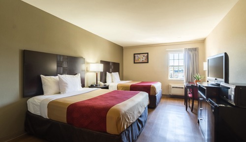 Standard Room, 2 Queen Beds, Non Smoking