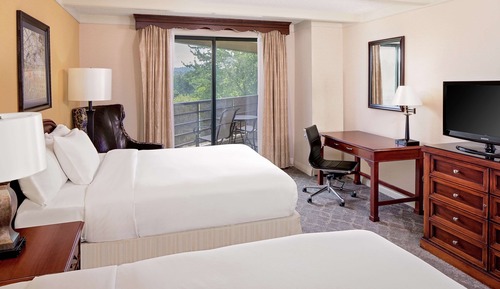 Room, 2 Queen Beds, Balcony