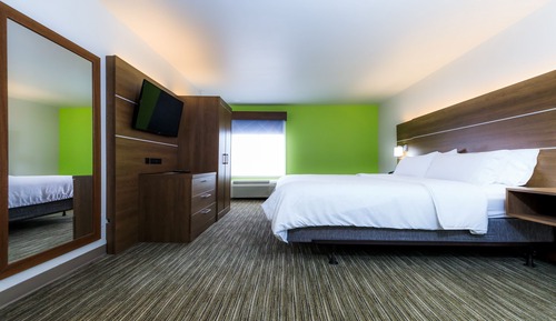Standard Room, 1 King Bed