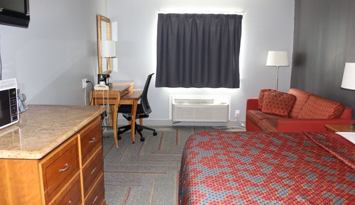 Standard Room, 1 King Bed