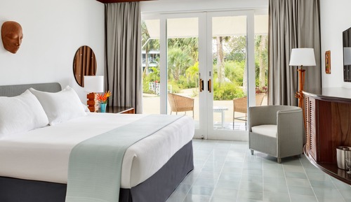 Deluxe Beachfront