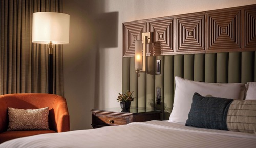 Room, 1 King Bed, Mobility Accessible
