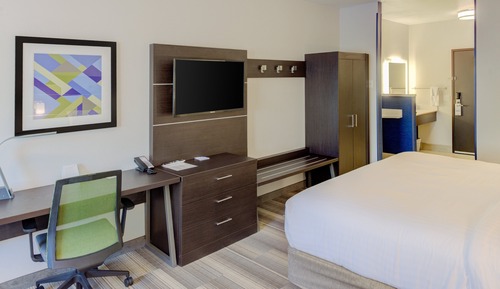 Standard Room, 1 King Bed