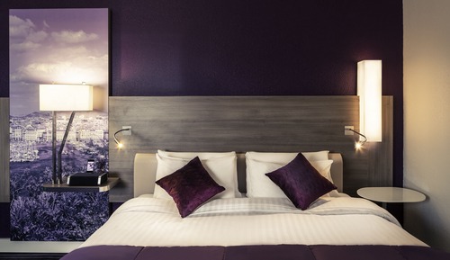  2 Adjacent Double Rooms