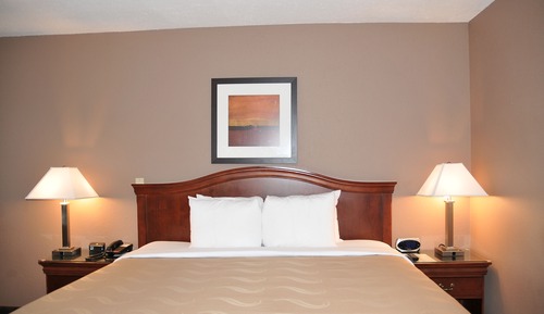 Standard Room, 1 King Bed, Non Smoking
