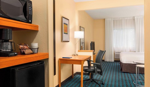 Executive Suite, 1 King Bed with Sofa bed