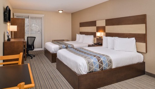 Room, 2 Queen Beds, Non Smoking, Kitchenette