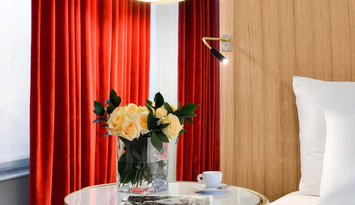 Junior Suite, Multiple Beds (Lounge)