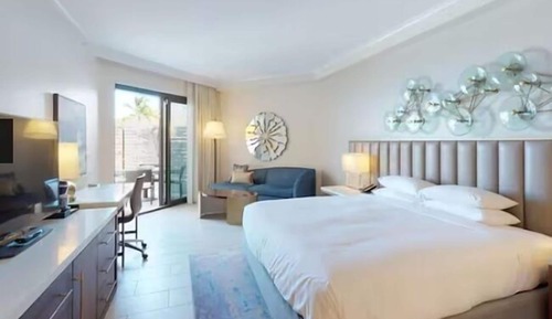 Suite, 1 King Bed with Sofa bed, Ocean View (Verdant Veranda)