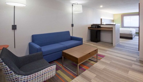 Suite, 1 King Bed