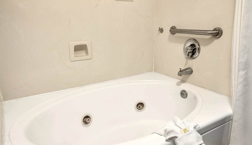 Suite, 1 King Bed, Non Smoking