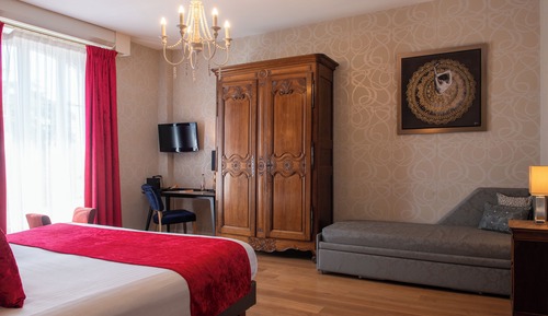 Superior Triple Room